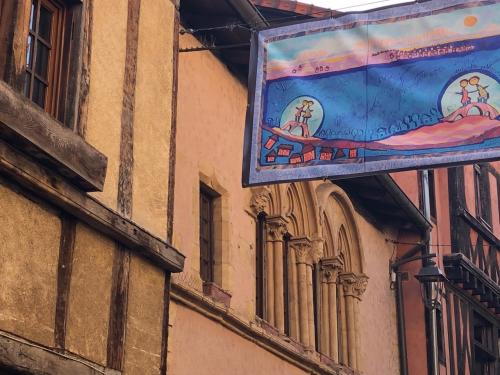 Charlieu dans toute sa splendeur