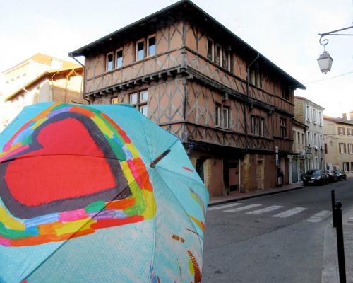 Parapluies &agrave; Charlieu