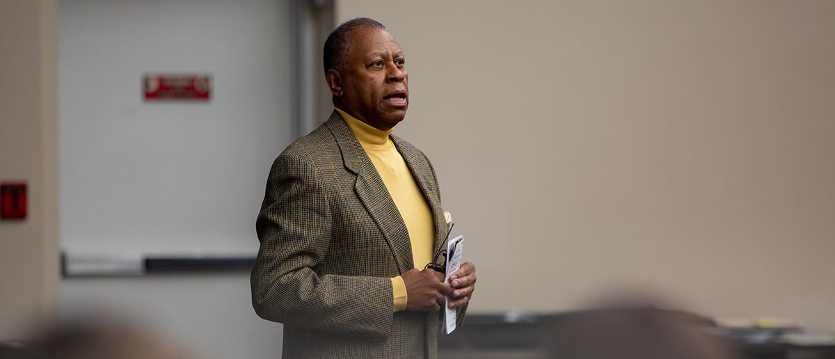 Assistant dean for Multicultural Business Programs Ernest Betts speaks at a past in-person event.